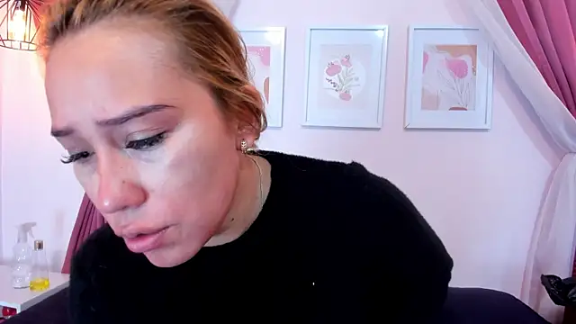 Lannajansen online show from 04.24.26