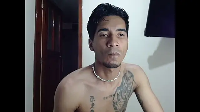 Snapshot of King_Liam chatting on 01.29.25 King Liam online show from 01.29.25