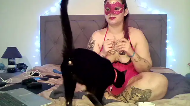 Snapshot of bunnyfox420 chatting on 01.24.25 bunnyfox420 online show from 01.24.25