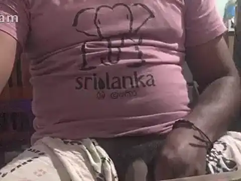 Snapshot of lolboy1234Z chatting on 02.16.25 lolboy1234Z online show from 02.16.25