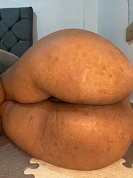 Snapshot of Charlotte_bronxxx chatting on 09.21.25 Charlotte bronxxx online show from 09.21.25