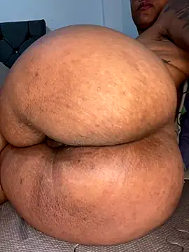 Snapshot of Charlotte_bronxxx chatting on 11.30.25 Charlotte bronxxx online show from 11.30.25