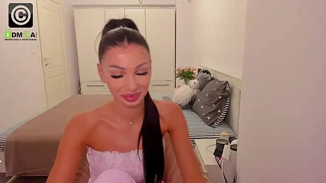 HelenShawn online show from 09.19.25