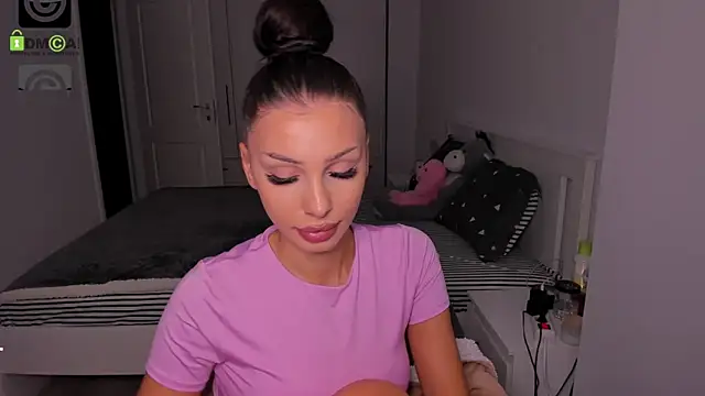 HelenShawn online show from 10.07.25