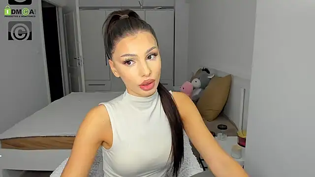 HelenShawn online show from 10.28.25