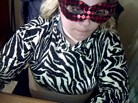 topina8 online show from 03.10.25