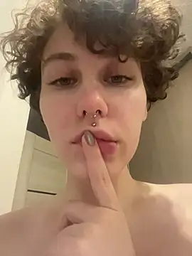 Molli Luv online show from 01.09.26