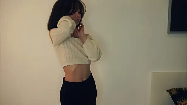 VeronaCritchlow online show from 02.02.25