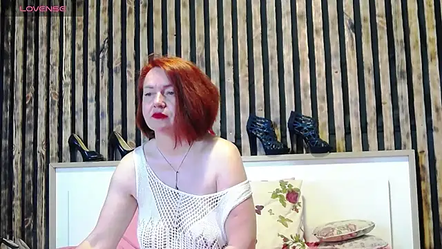 Alis Lovi online show from 05.05.26