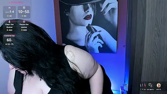 QueenOfHaze online show from 02.02.26