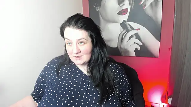 QueenOfHaze online show from 02.09.26