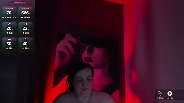 QueenOfHaze online show from 06.02.26