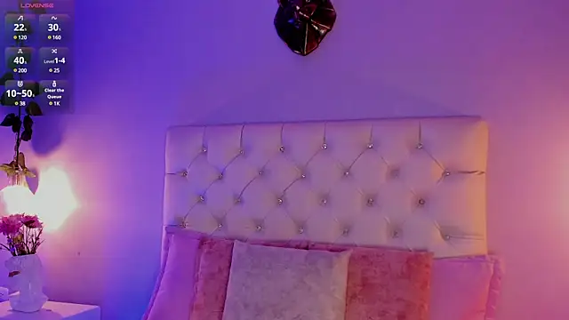 Hannah Jonhson online show from 03.03.25