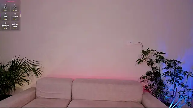 Hannah Jonhson online show from 10.06.25