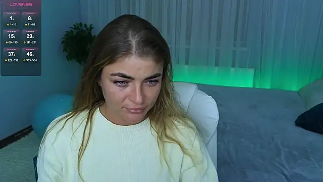 Snapshot of Donna_Sun chatting on 01.24.25 Donna Sun online show from 01.24.25