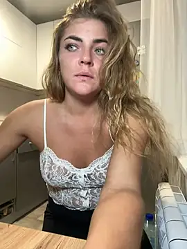 Snapshot of Donna_Sun chatting on 03.02.25 Donna Sun online show from 03.02.25