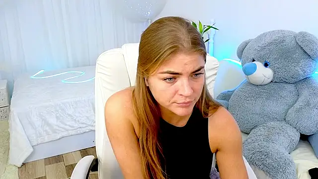 Snapshot of Donna_Sun chatting on 03.09.25 Donna Sun online show from 03.09.25