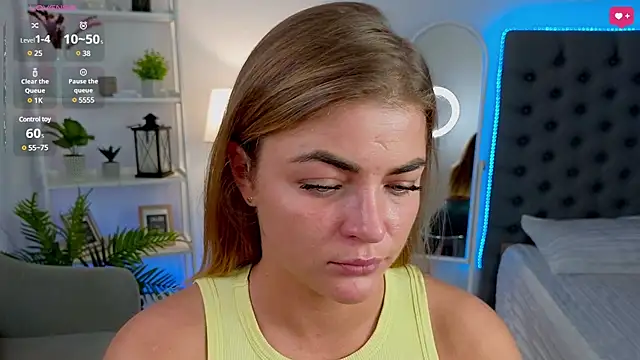 Snapshot of Donna_Sun chatting on 03.12.25 Donna Sun online show from 03.12.25