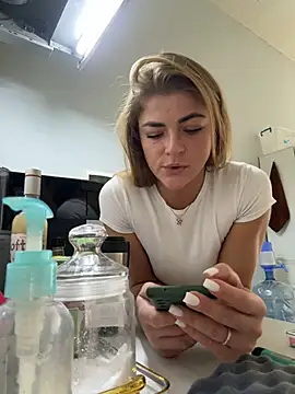 Snapshot of Donna_Sun chatting on 03.13.25 Donna Sun online show from 03.13.25