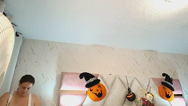 Snapshot of anastasia_marco chatting on 10.23.25 anastasia marco online show from 10.23.25