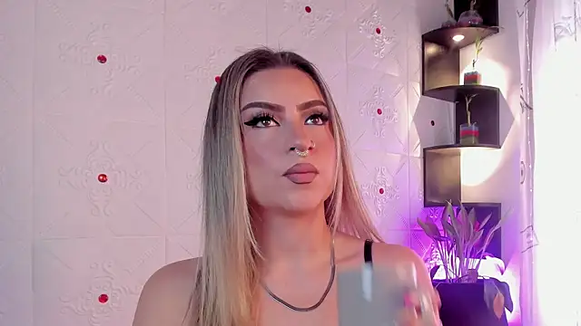 Valka praskov online show from 10.22.25