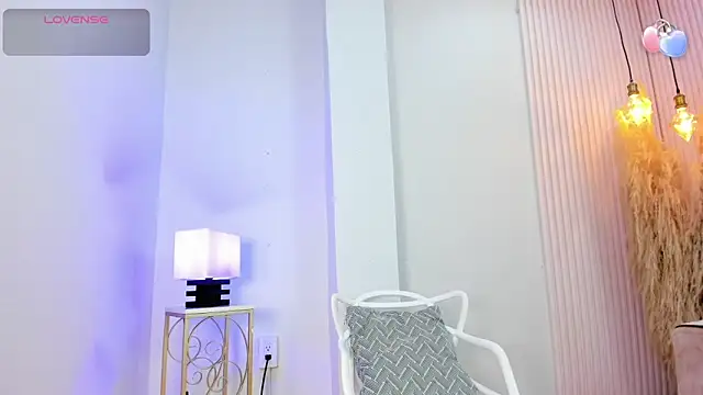 alana rossetti online show from 03.04.26