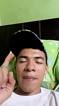 Snapshot of andresiito203 chatting on 02.20.25 andresiito203 online show from 02.20.25