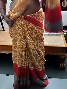 Snapshot of laxmitelugu78 chatting on 01.26.25 laxmitelugu78 online show from 01.26.25