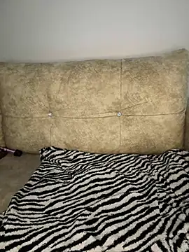 lovesgirl0 online show from 02.13.25