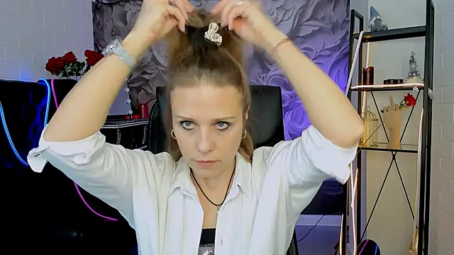 EmiliaBedy online show from 03.05.25