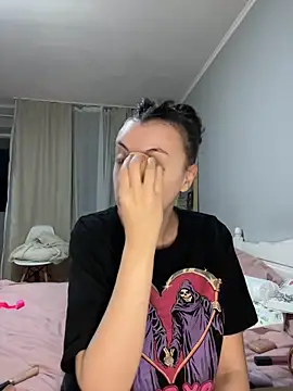 bunnythetailor online show from 11.05.25