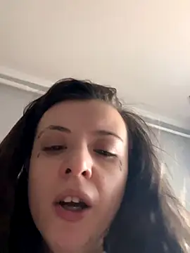 bunnythetailor online show from 11.21.25