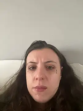 Snapshot of bunnythetailor chatting on 02.20.26 bunnythetailor online show from 02.20.26