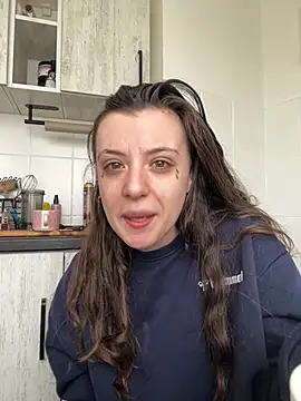 Snapshot of bunnythetailor chatting on 02.22.26 bunnythetailor online show from 02.22.26