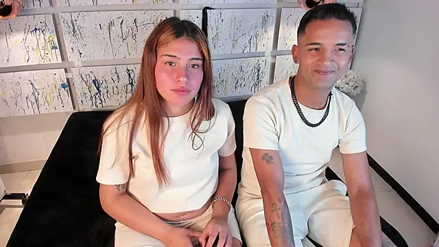 Snapshot of Nikki_and_Mayk chatting on 03.12.25 Nikki and Mayk online show from 03.12.25