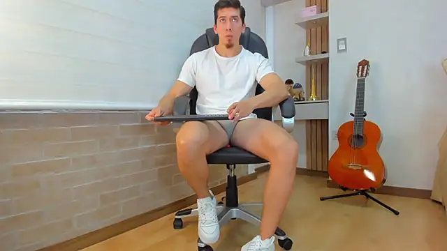 Tombarden online show from 03.12.26