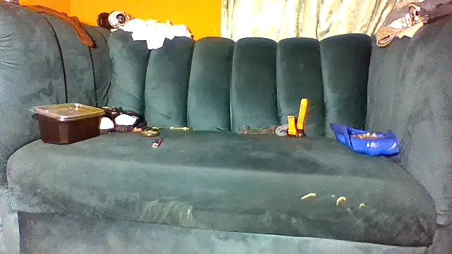 Snapshot of philippiano33 chatting on 11.19.25 philippiano33 online show from 11.19.25