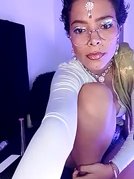 Snapshot of AnaChernova chatting on 01.26.25 AnaChernova online show from 01.26.25