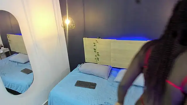 Dakkota Fox online show from 11.20.25