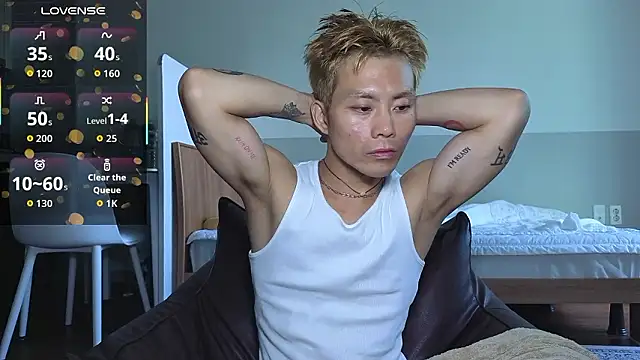 Snapshot of Doh728 chatting on 09.16.25 Doh728 online show from 09.16.25