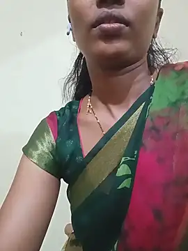Snapshot of TeluguammayiMahi chatting on 06.10.26 TeluguammayiMahi online show from 06.10.26