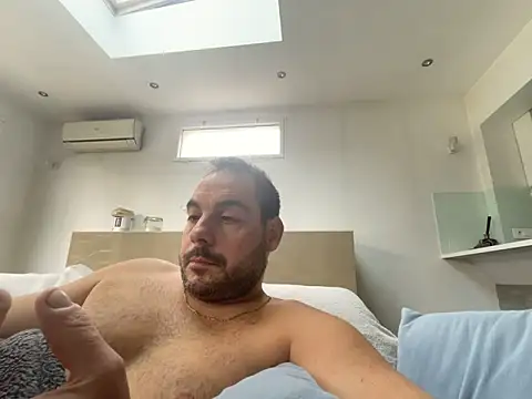 Snapshot of justeqqun chatting on 11.10.25 justeqqun online show from 11.10.25