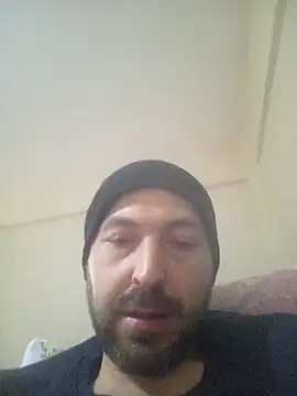 Snapshot of trakyali59lu chatting on 02.15.25 trakyali59lu online show from 02.15.25