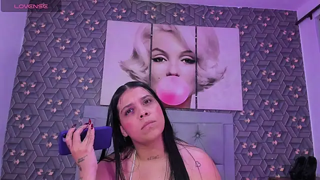 Emily rivera78 online show from 05.11.26