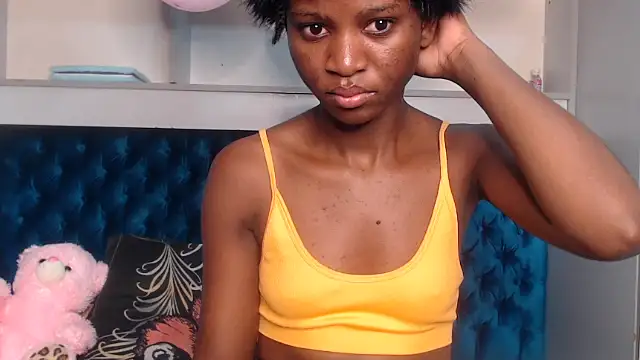 YoungDiva69 online show from 09.08.25