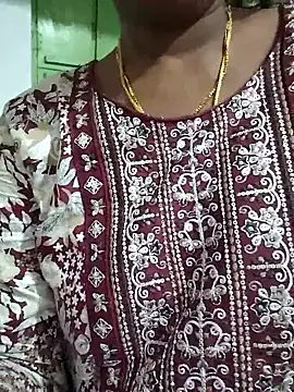 Snapshot of sweety006telugu chatting on 10.19.25 sweety006telugu online show from 10.19.25