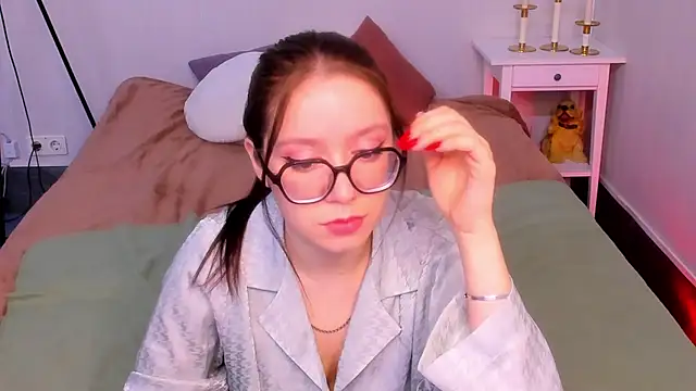 Snapshot of Alikka_Shykitty chatting on 02.06.25 Alikka Shykitty online show from 02.06.25