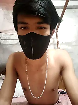 Snapshot of HomeCum chatting on 03.14.25 HomeCum online show from 03.14.25