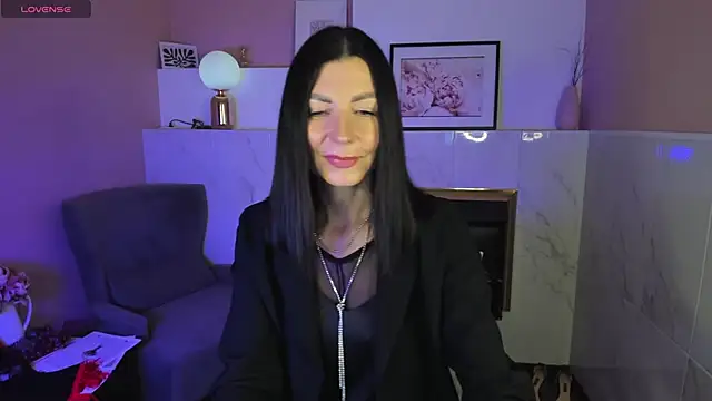 MonicaCheerful online show from 02.08.25