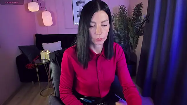 MonicaCheerful online show from 02.11.25